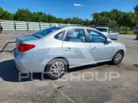2010 Hyundai Elantra фото