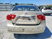 2010 Hyundai Elantra photo