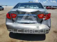 2010 Hyundai Elantra фото