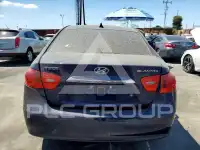 2010 Hyundai Elantra фото