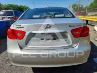 2010 Hyundai Elantra фото