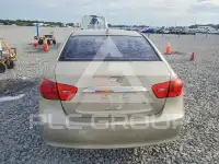 2010 Hyundai Elantra фото