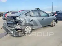 2010 Hyundai Elantra photo