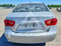 2010 Hyundai Elantra фото