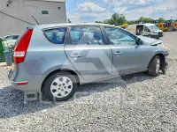 2010 Hyundai Elantra фото