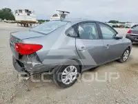 2010 Hyundai Elantra photo