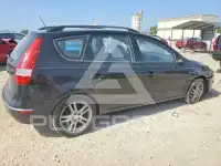 2010 Hyundai Elantra photo