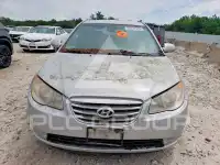 2010 Hyundai Elantra photo
