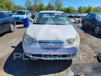 2010 Hyundai Elantra photo