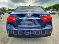 2010 Hyundai Elantra фото