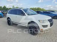 2010 Volkswagen Touareg фото