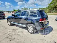 2010 Volkswagen Touareg фото