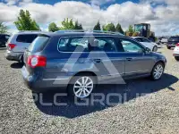 2010 Volkswagen Passat фото