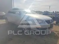 2010 Volkswagen Passat фото