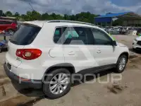 2010 Volkswagen Tiguan фото