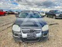 2010 Volkswagen Jetta фото