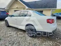 2010 Volkswagen Jetta фото