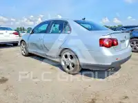 2010 Volkswagen Jetta photo