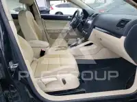 2010 Volkswagen Jetta photo