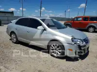 2010 Volkswagen Jetta photo