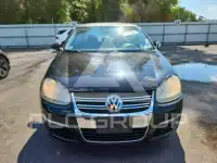 2010 Volkswagen Jetta photo