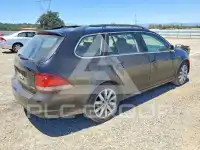 2010 Volkswagen Jetta photo