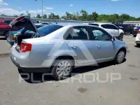 2010 Volkswagen Jetta photo