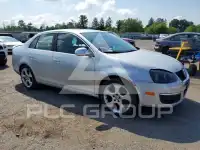 2010 Volkswagen Jetta photo