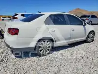2010 Volkswagen Jetta photo