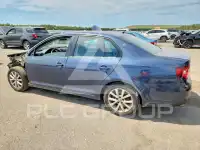 2010 Volkswagen Jetta photo