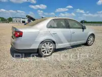 2010 Volkswagen Jetta photo