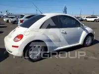 2010 Volkswagen BEETLE фото