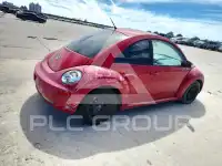 2010 Volkswagen BEETLE фото