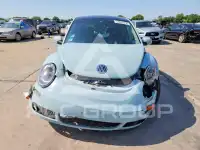 2010 Volkswagen BEETLE фото