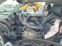 2010 Volkswagen BEETLE photo