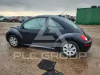 2010 Volkswagen BEETLE фото