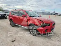 2011 Mitsubishi OUTLANDER photo