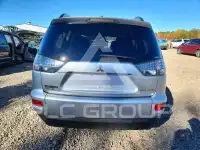 2011 Mitsubishi OUTLANDER photo