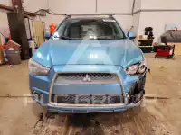 2011 Mitsubishi OUTLANDER photo