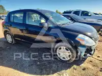 2011 Nissan VERSA фото