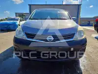 2011 Nissan VERSA фото
