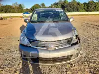 2011 Nissan VERSA photo