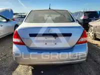 2011 Nissan VERSA фото