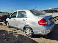 2011 Nissan VERSA фото