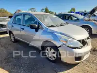 2011 Nissan VERSA фото