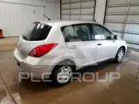 2011 Nissan VERSA photo