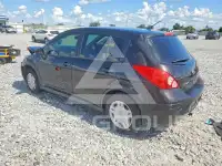 2011 Nissan VERSA фото