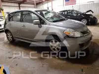 2011 Nissan VERSA фото