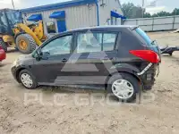 2011 Nissan VERSA photo