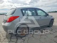 2011 Nissan VERSA photo